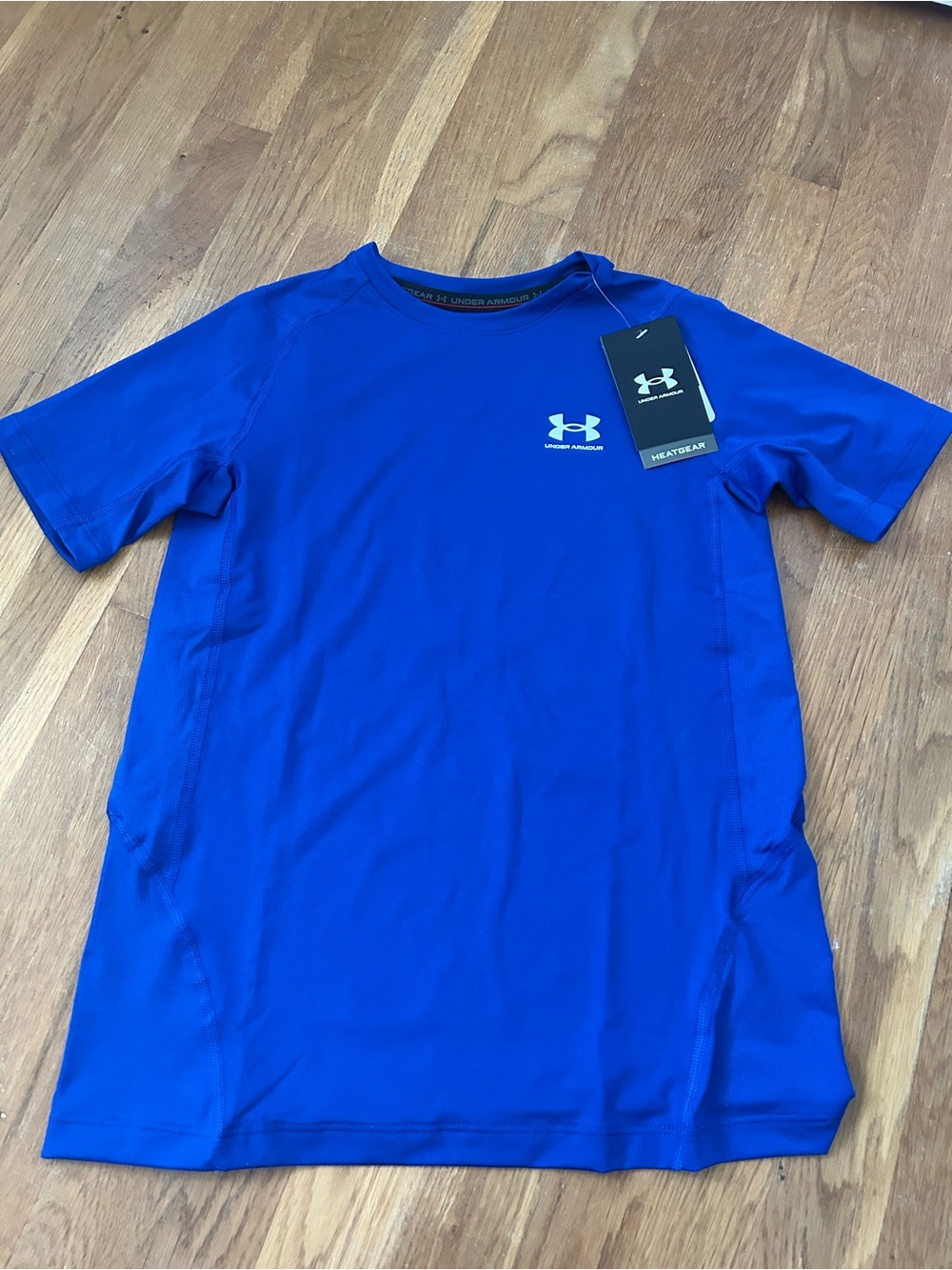 NWT Under Armour Boys HeatGear Short Sleeve Shirt - Royal Blue